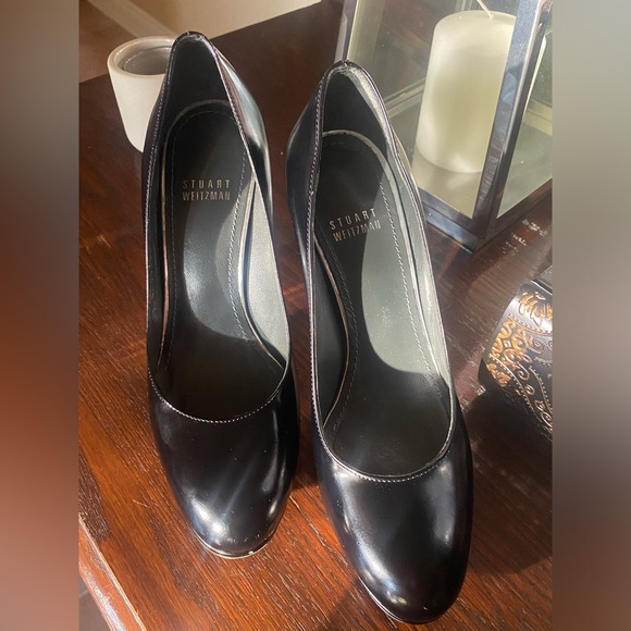 Stuart Weitzman Black Pumps 👠 🖤 - Picture 1 of 5